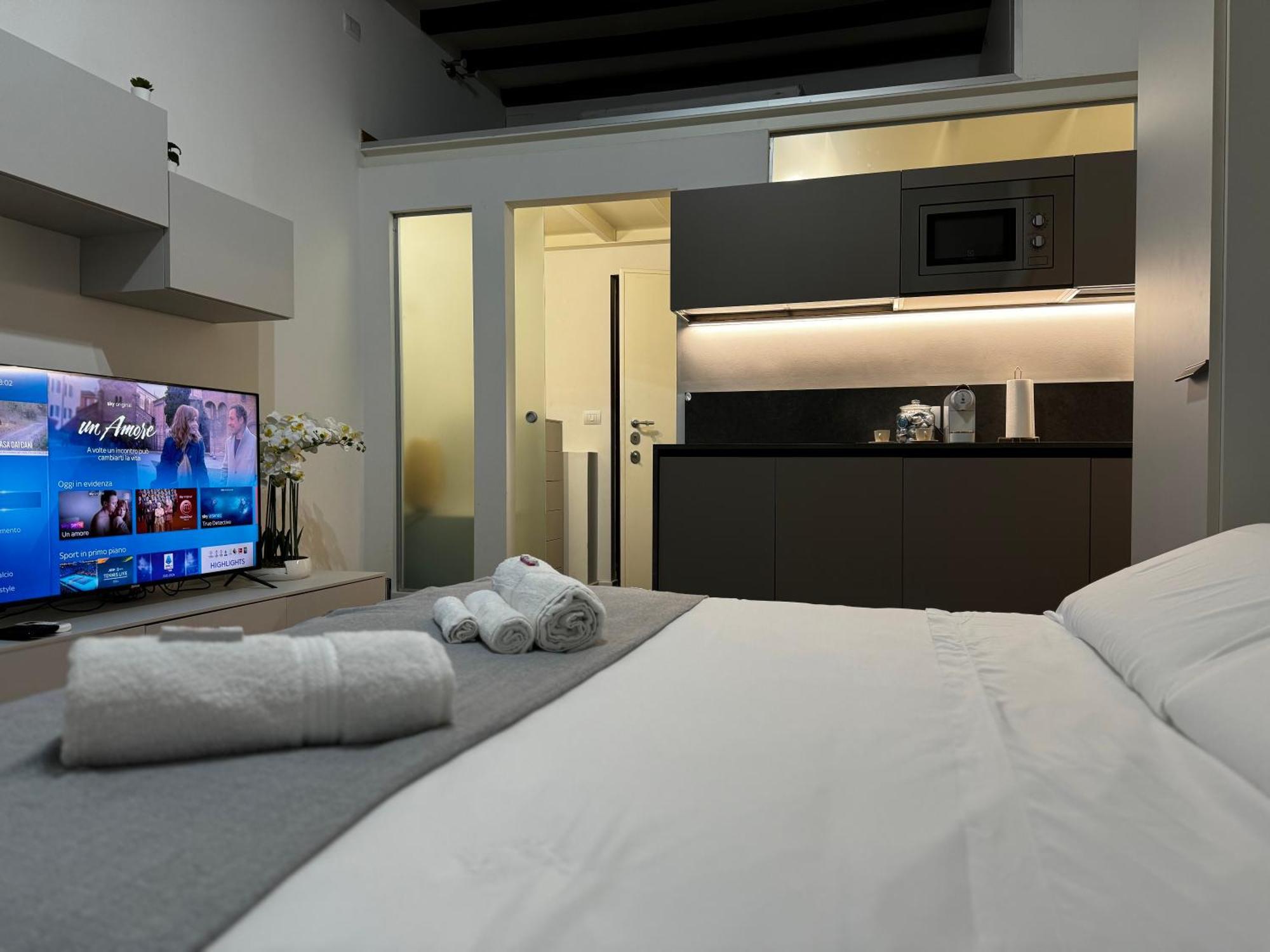Regina Milano In Corso Lodi - Sky Tv, Wifi E Breakfast Box Apartment Екстериор снимка