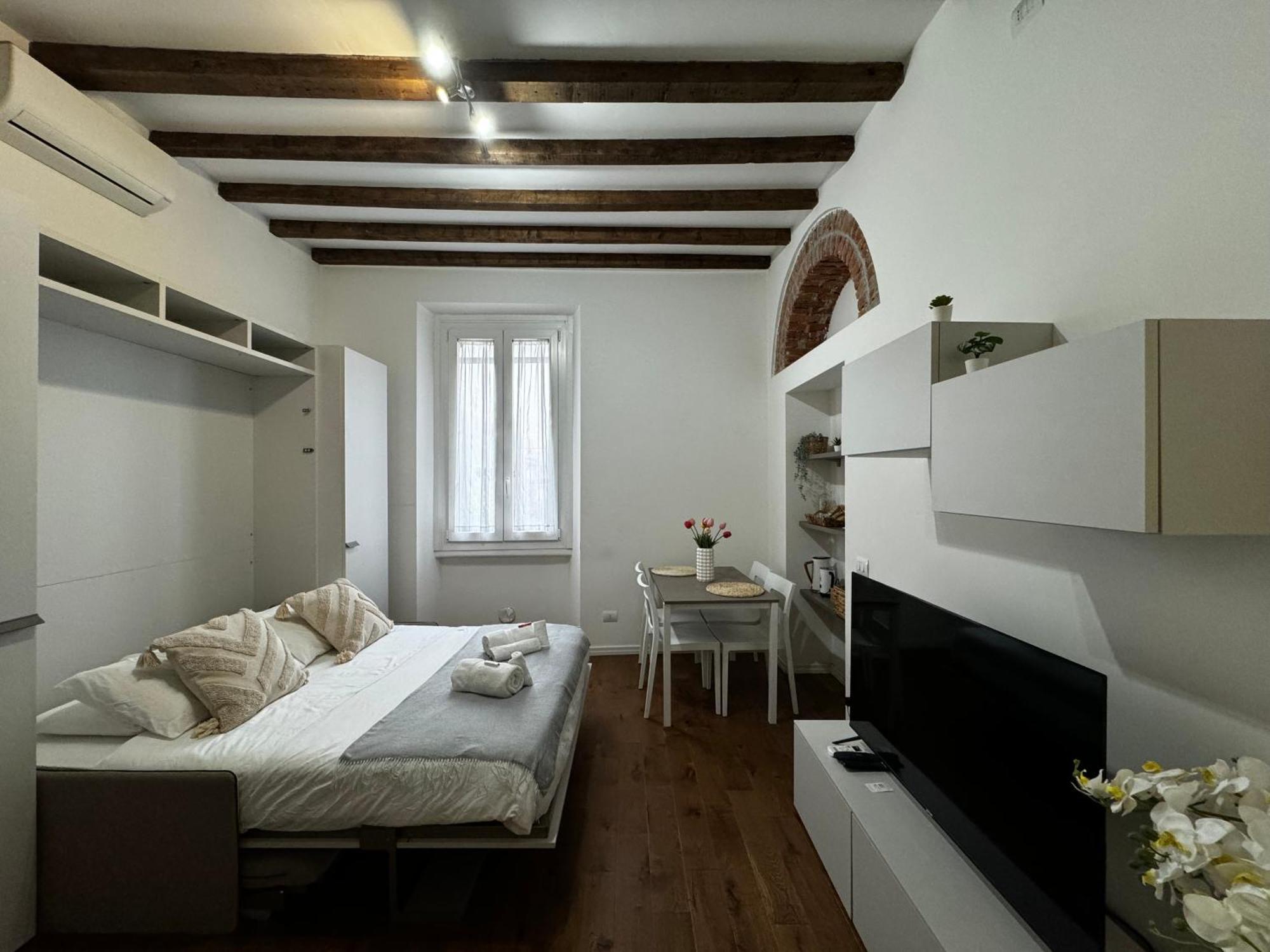 Regina Milano In Corso Lodi - Sky Tv, Wifi E Breakfast Box Apartment Екстериор снимка